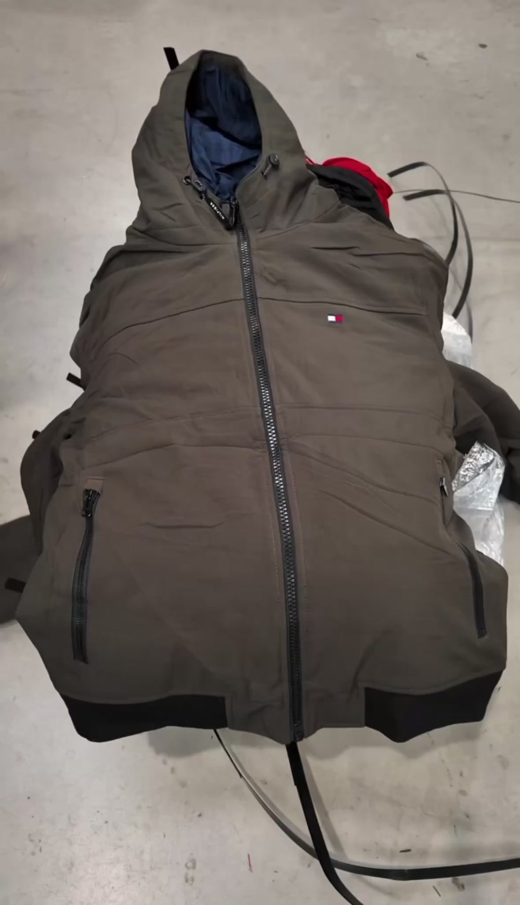 25x PREMIUM BRANDED JACKET MIX (FREE SHIPPING)